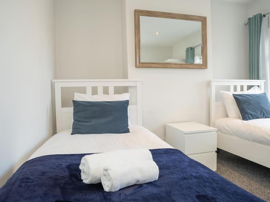 Cozy Townhouse, Walking Distance To Belfast City Buitenkant foto